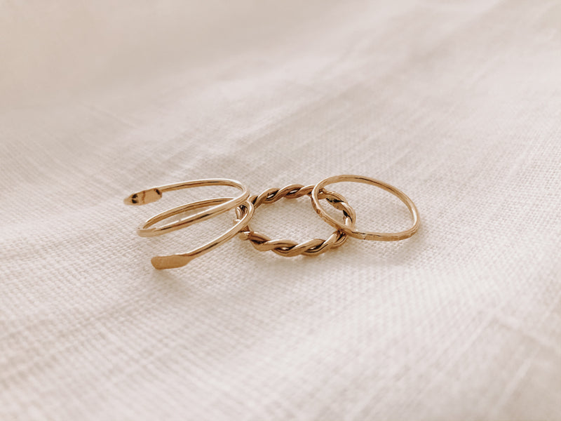 Fiora Ring